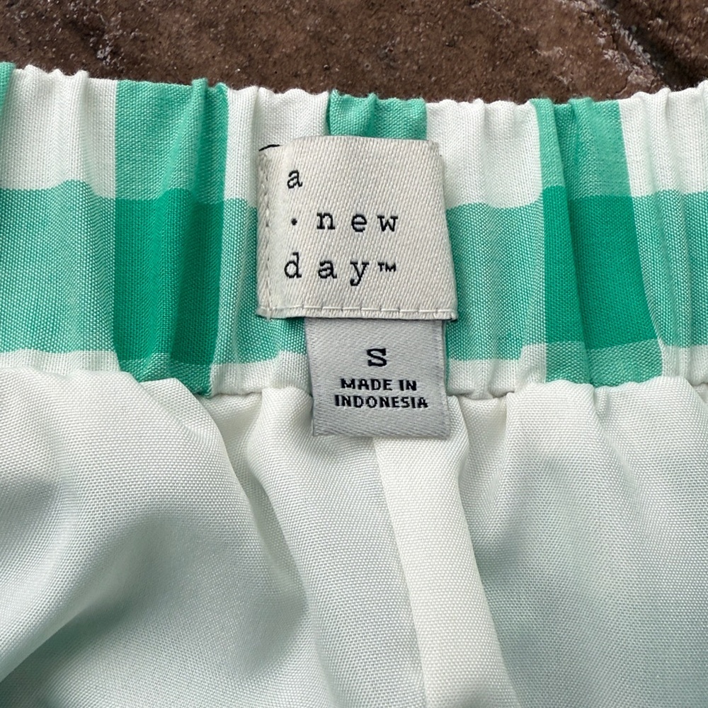 A New Day Pleated Buffalo Check Gingham A-Line Skirt - Picture 2 of 6